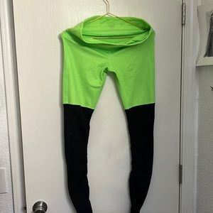 Lime Green Alo goddess legging L